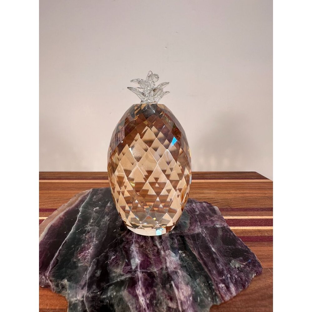 Oleg Cassini Amber Shimmer Crystal Pineapple Paperweight